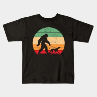 Bigfoot Walking German Shorthaired Pointer Dog Vintage Sunset Kids T-Shirt